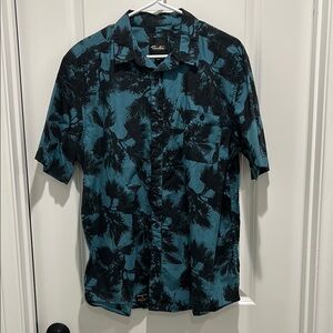 Primative Apparel Men's Black and Blue Patterned Shirt